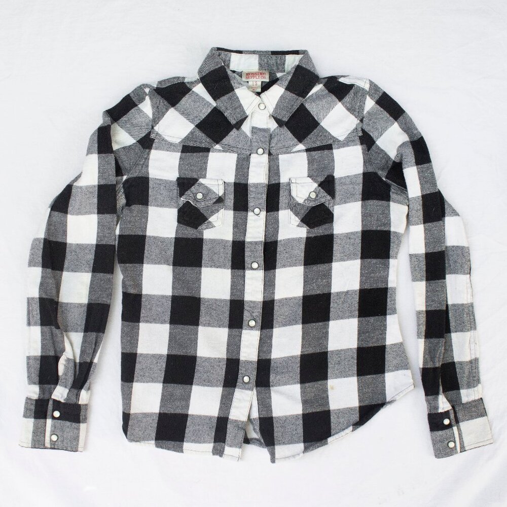 Mossimo Supply Co. Cropped Flannel - Black and White Buffalo Plaid